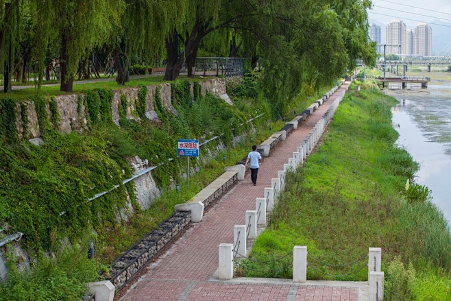 西峡鹳河生态文化园景观工程，河南 / 同...