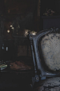 “dark victorian aesthetic”的图片搜索结果