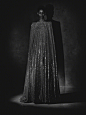 Vogue Portugal June 2023  葡萄牙版“Bagagem Emocional”主题，月亮恒星元素，黑白光影轮廓，用高定时装营造乌托邦梦境。 摄影: Mara Alonso ​​​