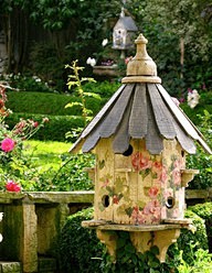 I love bird houses i...