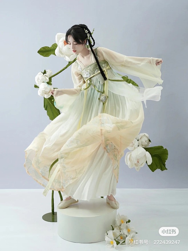 古风 汉服 衣褶