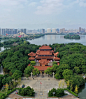 南昌万寿宫，为道教正一净明派道长，坐落在江西省南昌市区西南隅的象湖风景区内。现为江西省道教协会所在地，宫观建有真君殿、玉皇殿、谌母殿、斗姆殿、玉册阁等主要建筑。