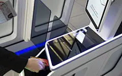 产品设计，公共设计 / 零售项目，登机和安检门，