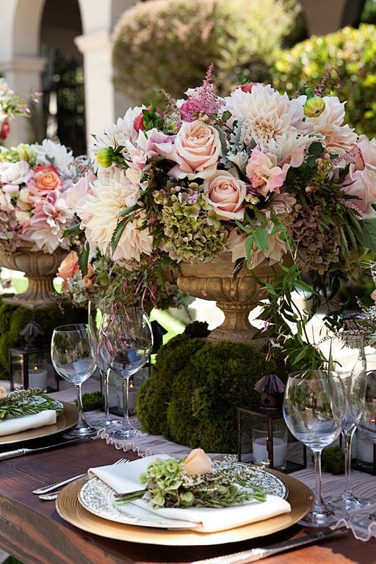 gorgeous table....