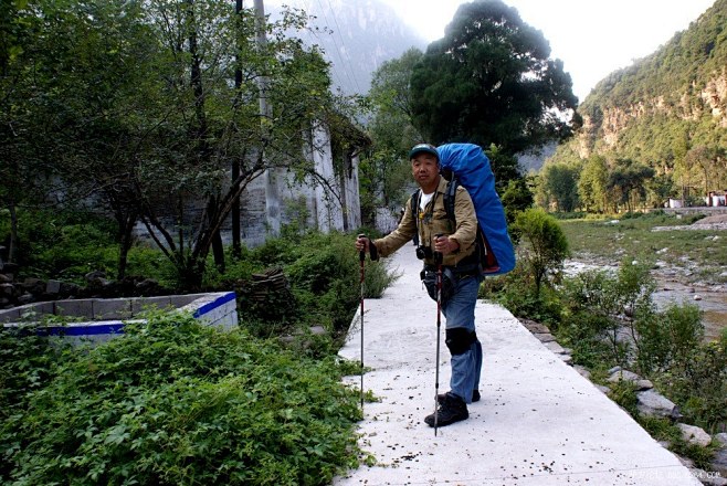 太行地八洞—八绝梯—青石爽—关山—枣树沟...