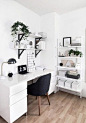 Minimalistic office black and white: 