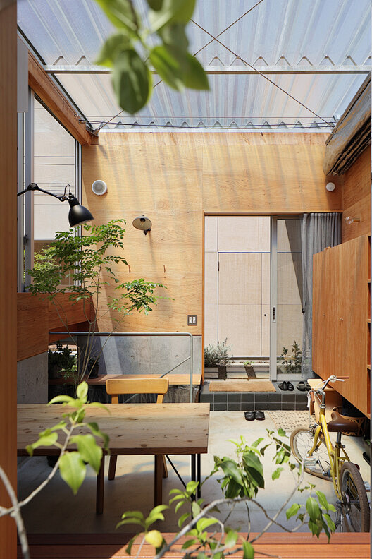 独立又亲密，共享户外空间住宅 / Une...