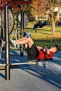 HealthBeat Ab Crunch/Leg Lift - Become Fit and Healthy in the Great Outdoors - NEW!