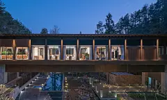 9_mooool_Gold-mantis-Landscape_Yunshang-Qingxi-Holiday-Hotel_12