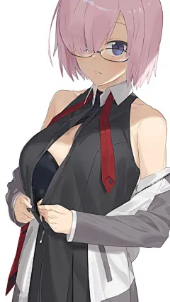 【来源pixiv，侵删】
玛修·基列莱特，《Fate/Grand Order》（简称：FGO，命运—冠位指定）中作为初始Servant而初次登场。 在人理延续保障机构（迦勒底）与主人公邂逅的拥有不可思议氛围的心地善良少女。
其他名称：盾娘，玛什·怜悯之光。
动漫二次元原创/同人画/插画/手绘/女生头像/壁纸/锁屏/背景/美少女/银短发/紫瞳/小清新/天然呆