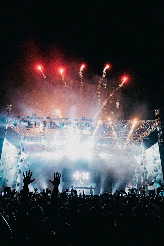 Martin Garrix - Sunb...