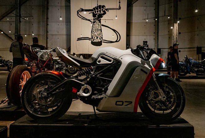 Industrial Design Tr...