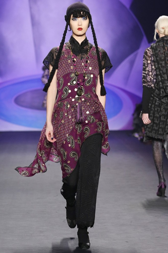 Anna Sui RTW Fall 20...