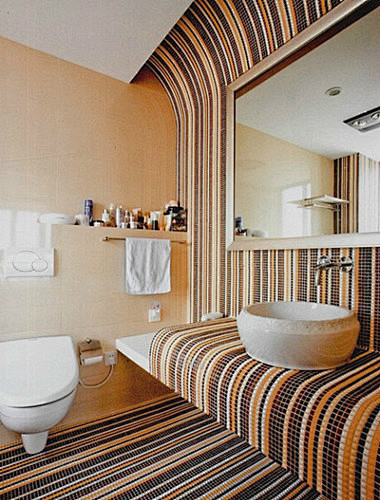 混搭现代东南亚风浴室装修效果图