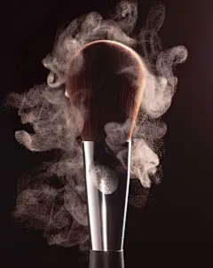 David Parfitt  - 化妆品和香水摄影聚焦2014年4月杂志 -  Production Paradise