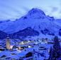 克莱恩，瑞士蒙大拿州，拥有马特宏峰和勃朗峰的壮丽景色。