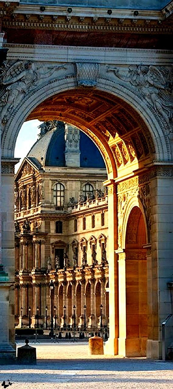 Louvre, Paris