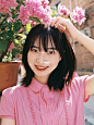 日系胶片写真 パンを持の少女（二） : 和灰灰拍的这组面包少女， 好看的图太多了 9张图根本不够发啊喂 出镜：@灰灰会发光 相机：佳能 1v 胶卷：富士 c200 · #少女写真  #胶片写真  #福州拍照   #厦门拍照