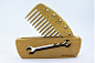 The crest beard comb of the wooden holder in the "Key" : Looking for an original gift for a modern and stylish men, who wears a mustache and beard? The comb is specially designed for combing his beard, it will be a very practical and fun gift. I