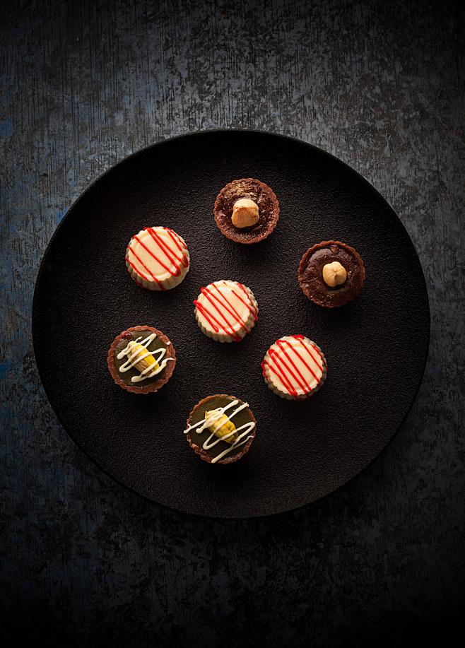 Cakes, Chocolates an...