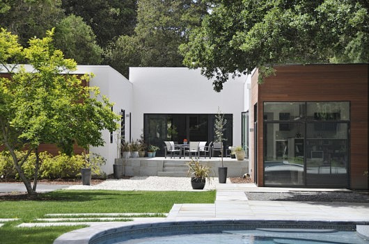 Menlo Oaks Residence...