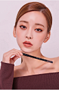 BEIGE CHUU PENCIL EYELINER by 츄(chuu) : ★ 쉿~시선을 사로잡는 눈매비결★네츄럴브라운-여리여리 귀여운 러블리스타일~다크브라운-섹시한 눈매연출로 오늘밤 주인공!!