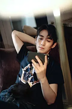 朱一龙壁纸_朱一龙壁纸图片 - 高清图片，堆糖，美图壁纸兴趣社区