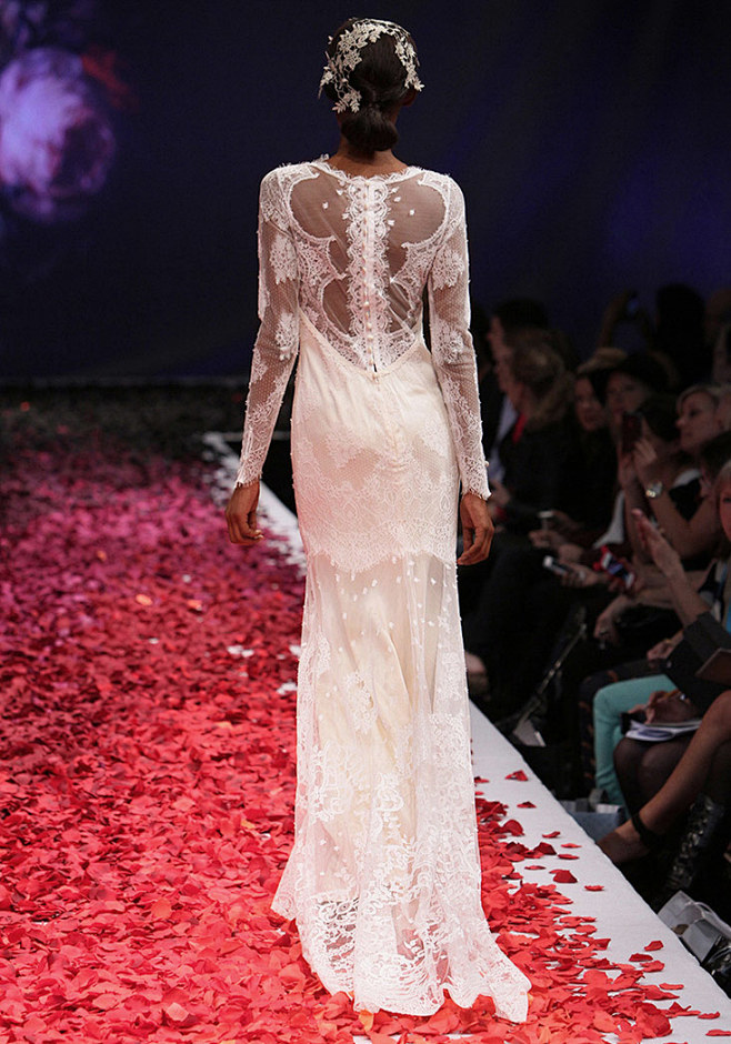 Claire Pettibone -St...