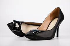 高跟鞋水晶皮质休闲时尚鞋子鞋女鞋摄影图