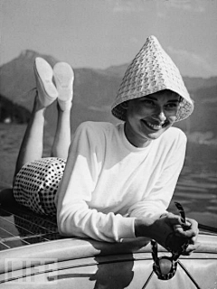 墨翼飞廉采集到奥黛丽·赫本 Audrey Hepburn