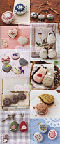 MACAROON ACCESSORY n3599 - Japanese Craft Book : July 2013 Published    48 Pages    Making Macaroon Pouches Include 5 Sets of Plastic Shells Macaroon + 5 Brass Zippers    There are FULL SIZED OF