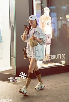 2018重庆街拍，立春了，来跟着小姐姐们学习穿搭吧