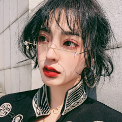 瑞大头采集到女装女妆