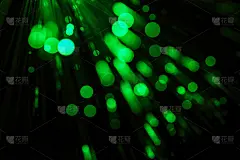 绿色散景效果背景。