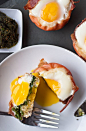 Prosciutto Egg Cups with Basil Pesto | bloggingoverthyme.com