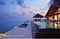 唯美马尔代夫海边度假屋高清摄影背景图片素材