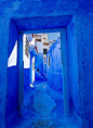 希腊海边小镇的蓝色小屋 。唯独希腊配得上蓝色这个梦幻的颜色