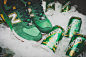 Burn Rubber x New Balance 2014 Fall/Winter 572 : Detroit-based sneaker boutique Burn Rubber has teamed up with New Balance for a unique update on the 572 sneaker. Drawing inspiration from a classic Michigan beverage Vernors, a ginger-flavored soft d...