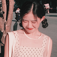 洄莬采集到妮子