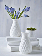 Small White Vase - diamond