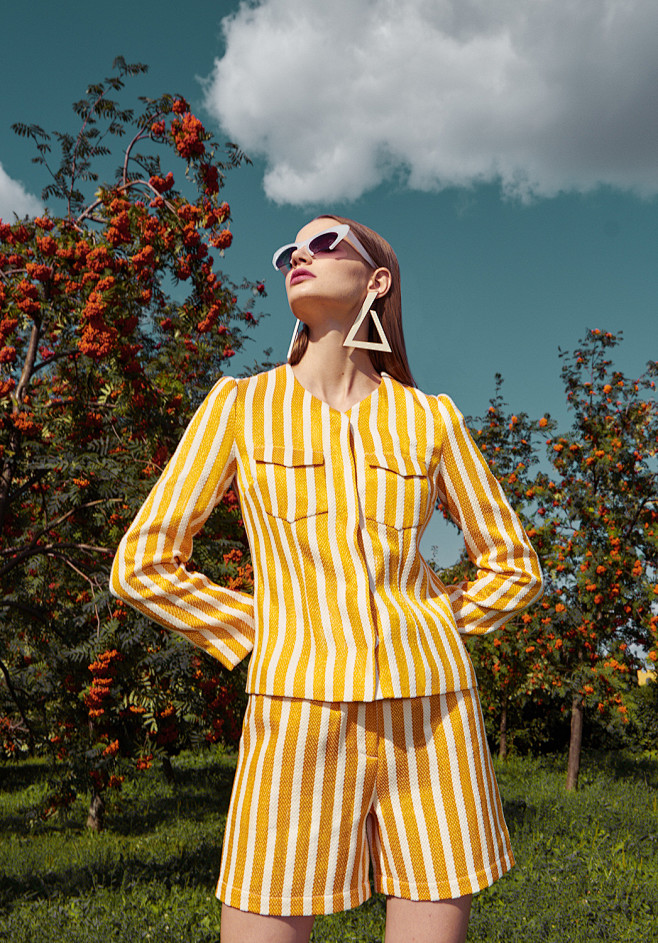 among-us-marinnet-ss-17-lookbook-marinnet-ss-17-photographer-ilona