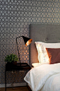 graphic living: 