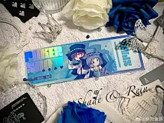 #月莲##17周年# 
 —花色绮梦—
「实拍展示」  
Photo：鱼饼
  育兽指路：饼哥小卖部 ​​​@鱼饼退化中，采集@屿堍