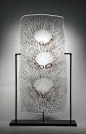 Steven Tippin Dispersion (2013) // Panneau mural de verre fusionné avec supports en aluminium, 22,5 x 11 x 0,25 cm / Fused Glass on Aluminum Wall Mounts, ...@北坤人素材