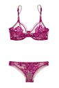 Gorgeous magenta La Perla #lingerie set #lacylittlethings: 