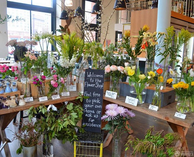 同城花店室内花架效果图