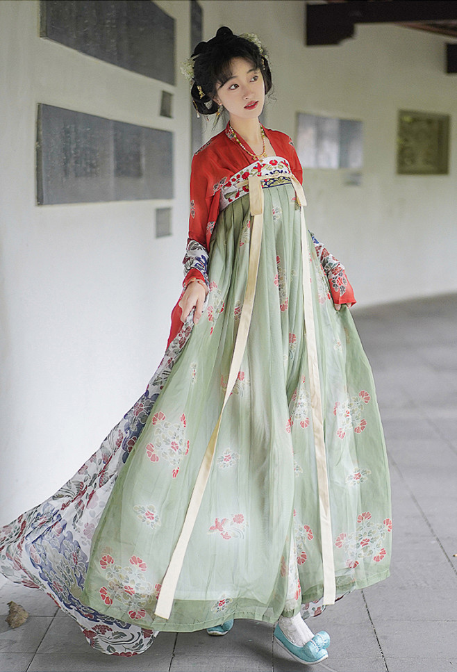 花朝记｜丽人行｜春夏汉服唐风复原团花刺绣...