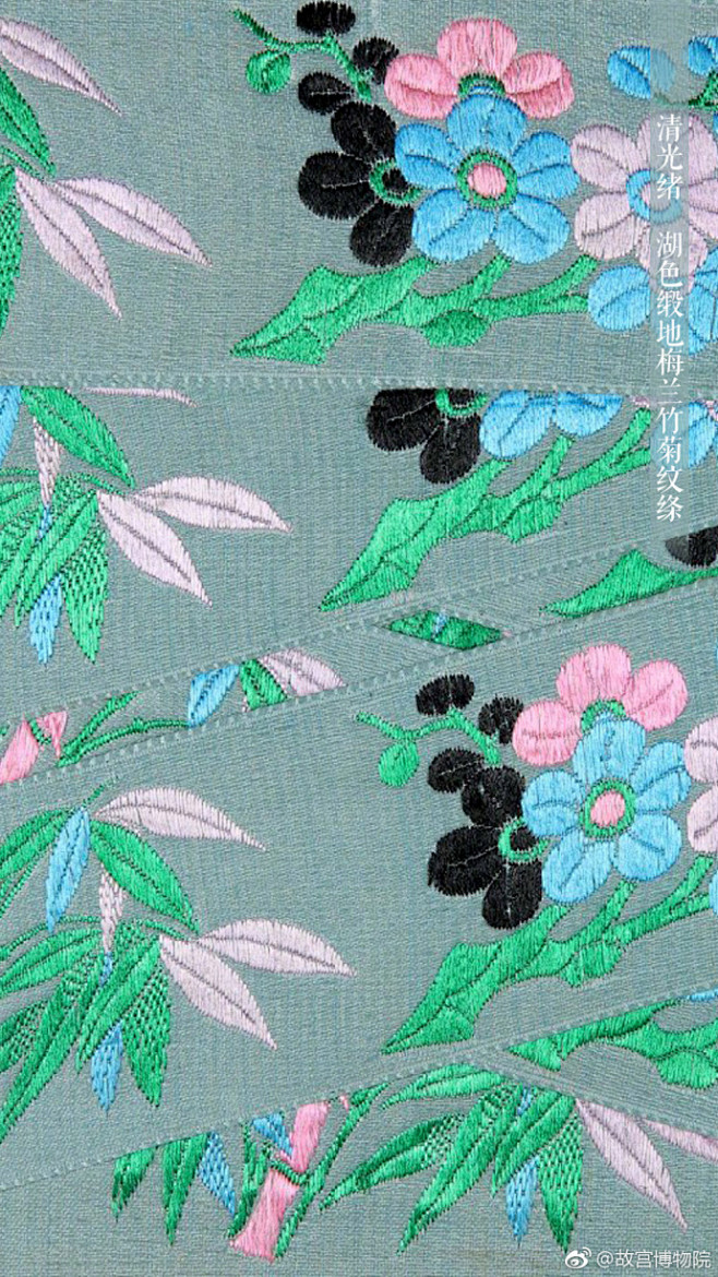 #春日话明媚#绦，丝线编织成的窄幅带子，在我国古代服饰中，或作为衣带、帽带等以承担实用功能，或在衣领、衣襟等处与服饰搭配成为整体。随着服饰织造 ...