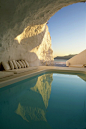 

希腊，圣托里尼的天然游泳池！ 