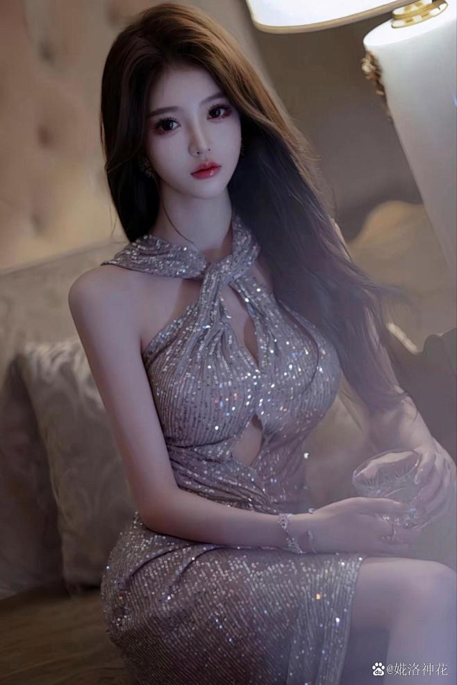 小姐姐这个写真的风格真诱人呀～...@婲...
